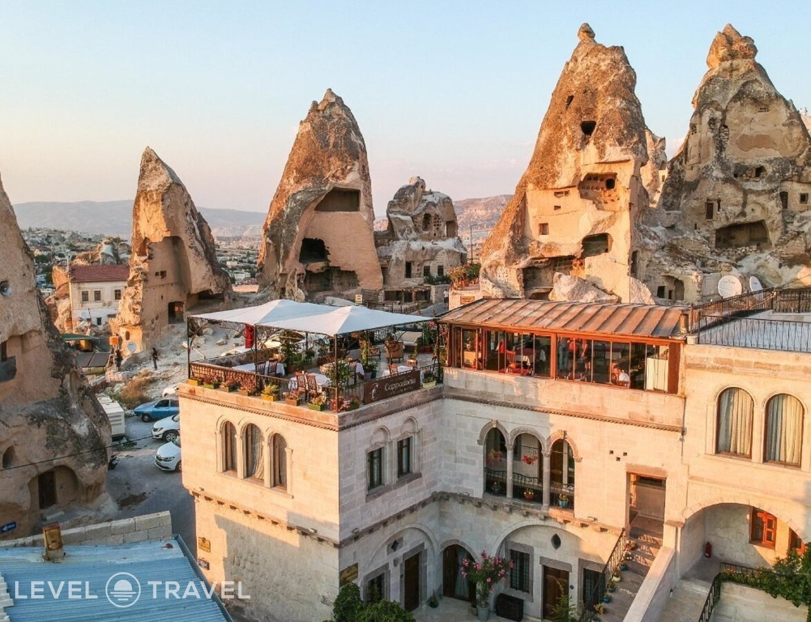 фотографии номера Трехместный делюкс отеля Cappadocia Cave Land Hotel в Турция(Гёреме) - фото №1
