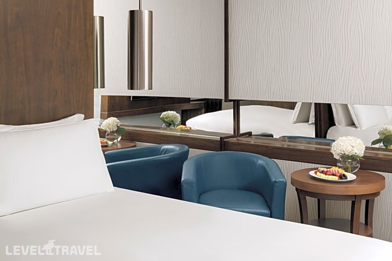 фотографии номера Премиум отеля Crowne Plaza Riyadh Minhal, an IHG Hotel в Саудовская Аравия(Эр-Рияд) - фото №6