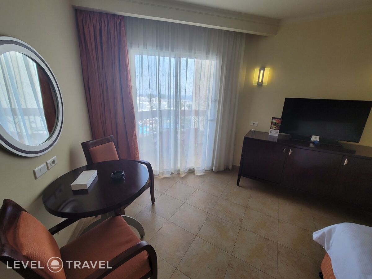 фотографии номера Стандартный с видом на сад отеля Doubletree By Hilton Sharm El Sheikh - Sharm Bay в Египет(Уайт Найт) - фото №6