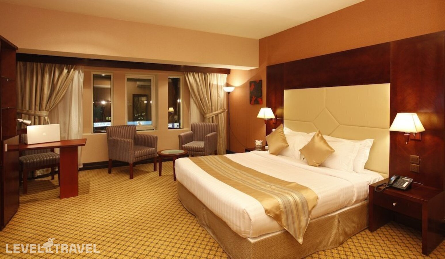 фотографии номера Делюкс отеля Plaza Inn Olaya Hotel в Саудовская Аравия(Эр-Рияд) - фото №3
