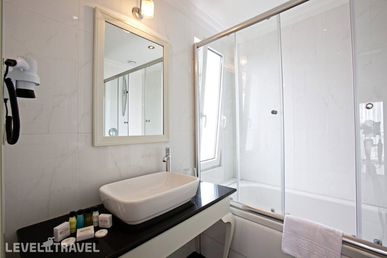 фотографии номера Четырехместный улучшенный отеля Aren Suites Hotel в Турция(Фатих) - фото №48