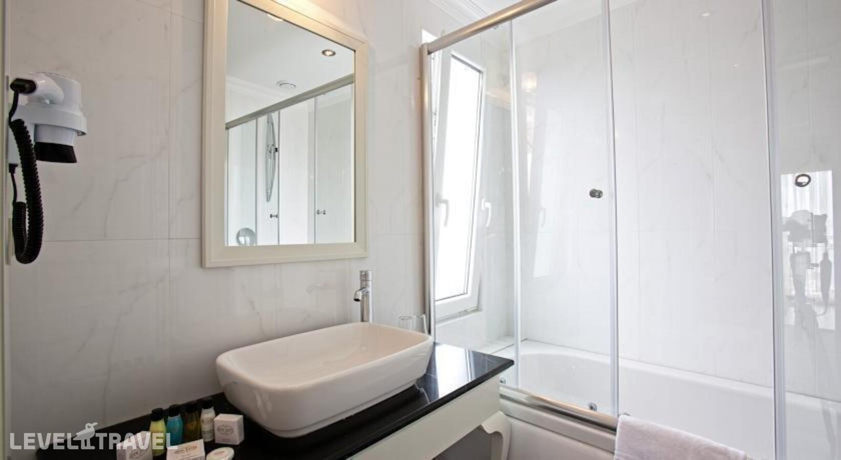 фотографии номера Четырехместный улучшенный отеля Aren Suites Hotel в Турция(Фатих) - фото №7