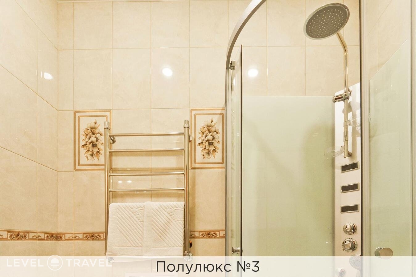 фотографии номера Полулюкс отеля Виктория в Россия(Приморский район) - фото №20