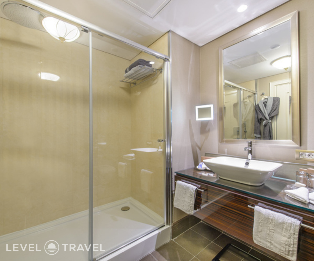 фотографии номера Стандартный номер отеля Elite World Business Hotel в Турция(Кючюкчекмедже) - фото №2