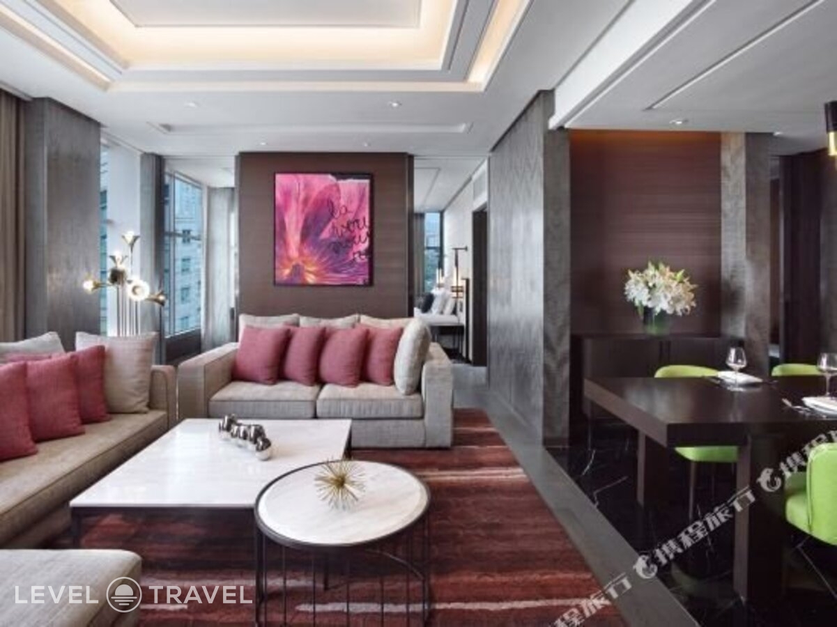 фотографии номера Семейный люкс отеля Sofitel Kuala Lumpur Damansara в Малайзия(Куала-Лумпур) - фото №3