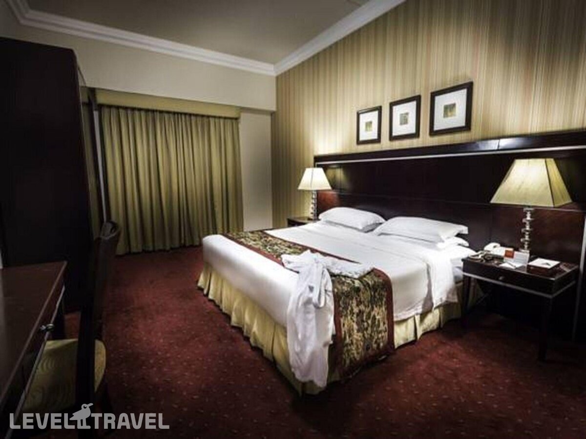 фотографии номера Стандартный номер отеля Eastyard Dammam (Ex. Ramada By Wyndham Dammam Khaleej Road) в Саудовская Аравия(Даммам) - фото №4