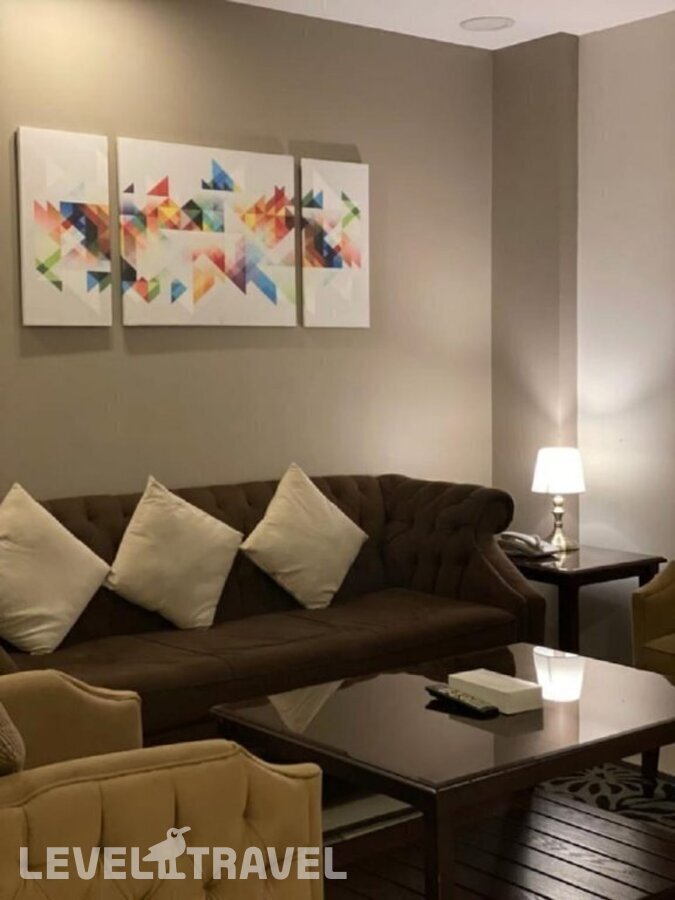 фотографии номера Полулюкс отеля Remaz Hotel & Suite в Саудовская Аравия(Эль-Джубайль) - фото №3