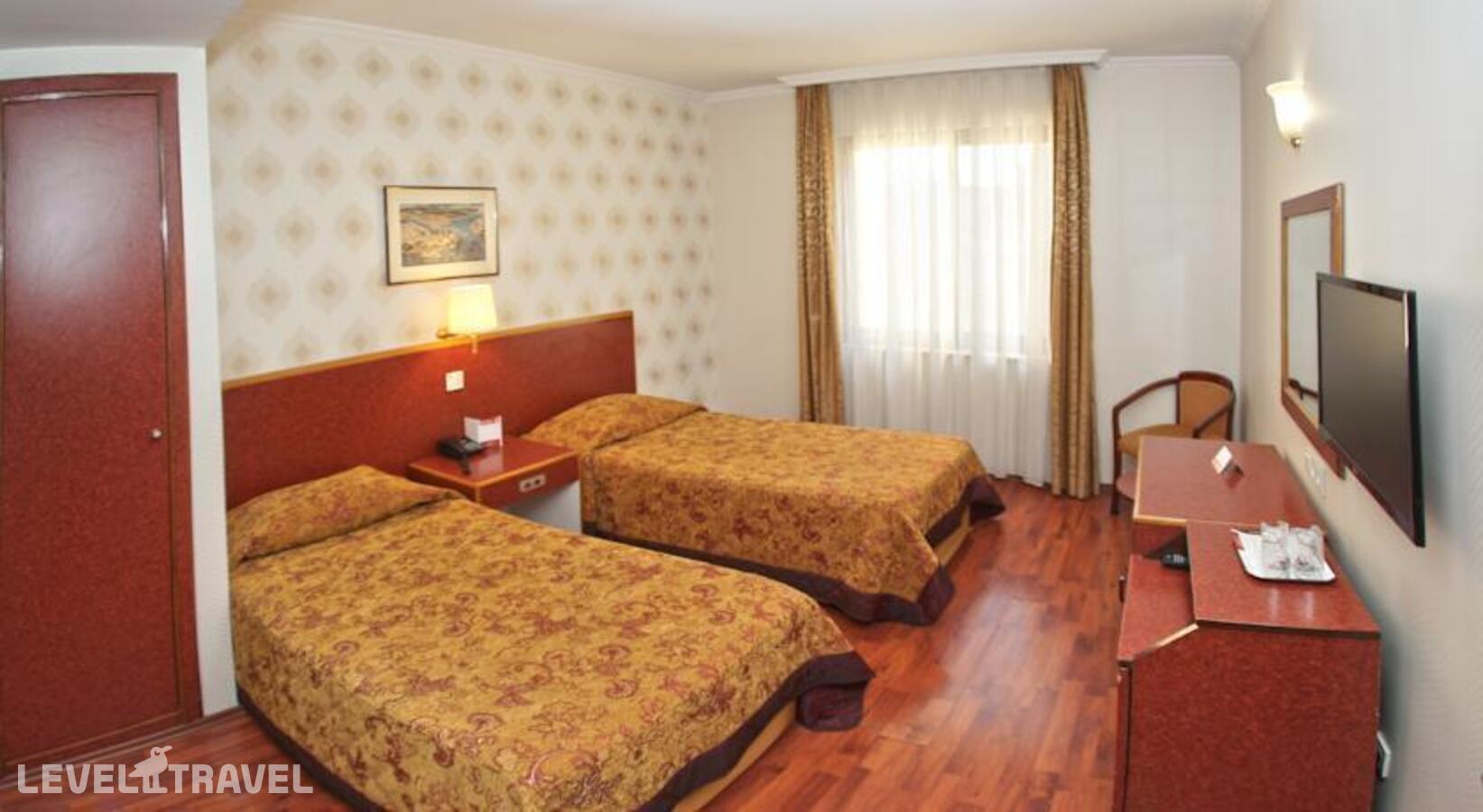 фотографии номера Стандартный номер отеля Orient Mintur Hotel в Турция(Фатих) - фото №3