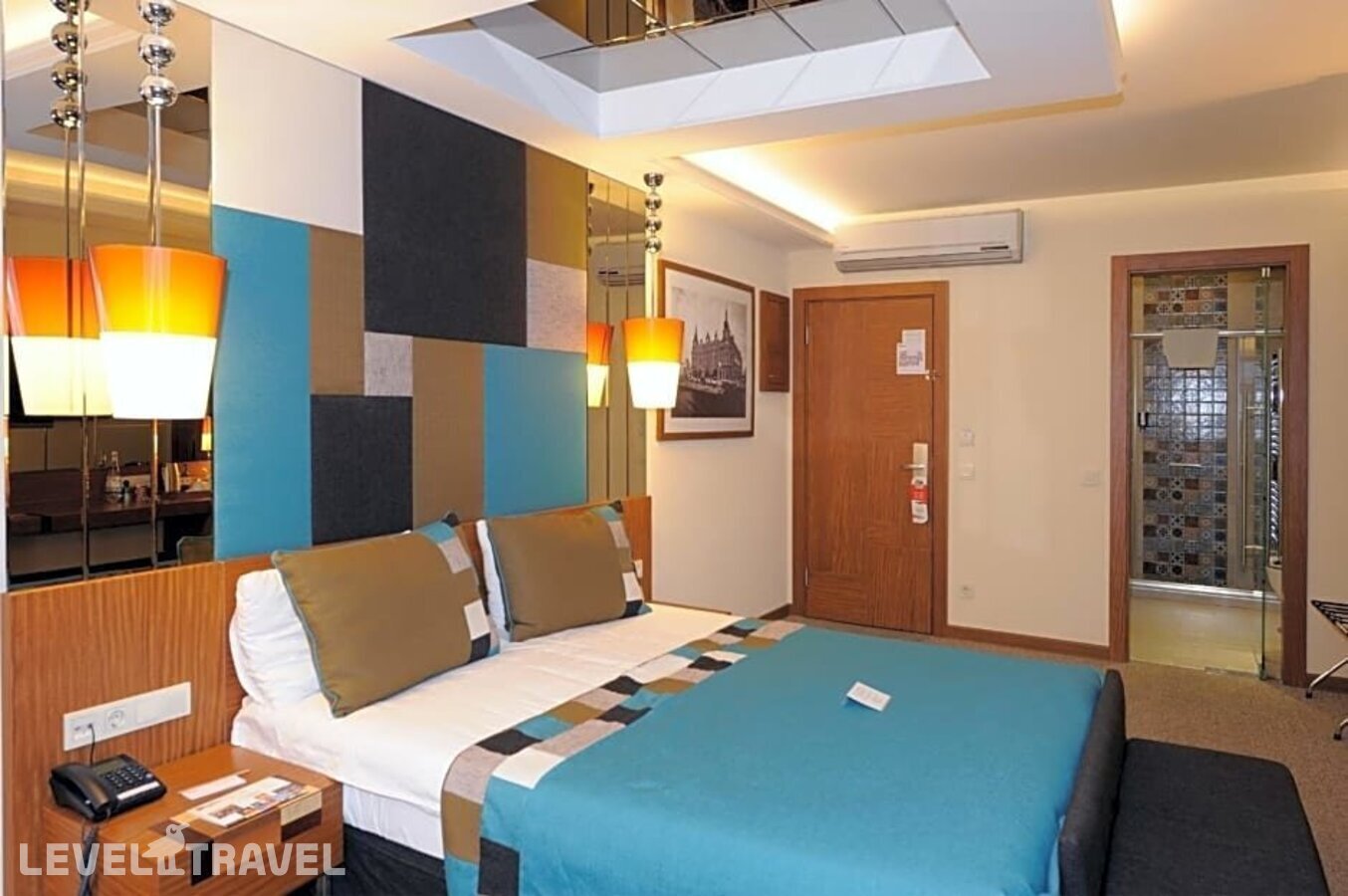 фотографии номера Делюкс отеля Collage Pera Hotel в Турция(Бейоглу) - фото №24