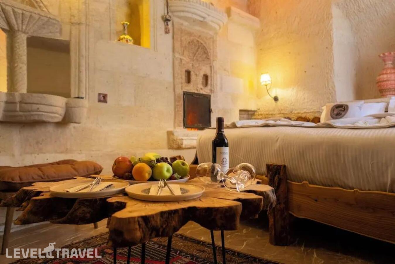 фотографии номера Улучшенный номер отеля Urgup Evi Cave Hotel в Турция(Ургюп) - фото №6