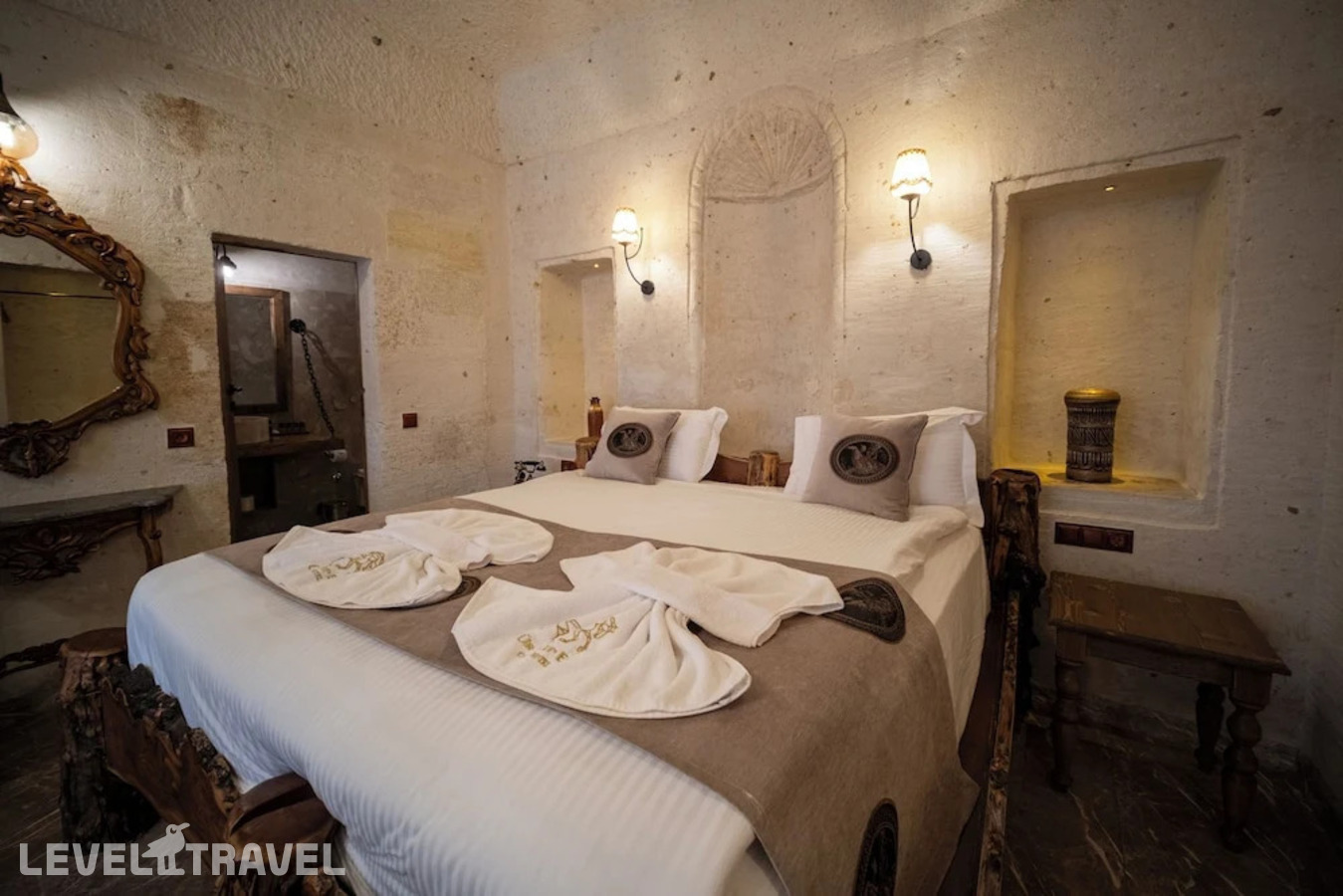 фотографии номера Улучшенный номер отеля Urgup Evi Cave Hotel в Турция(Ургюп) - фото №12