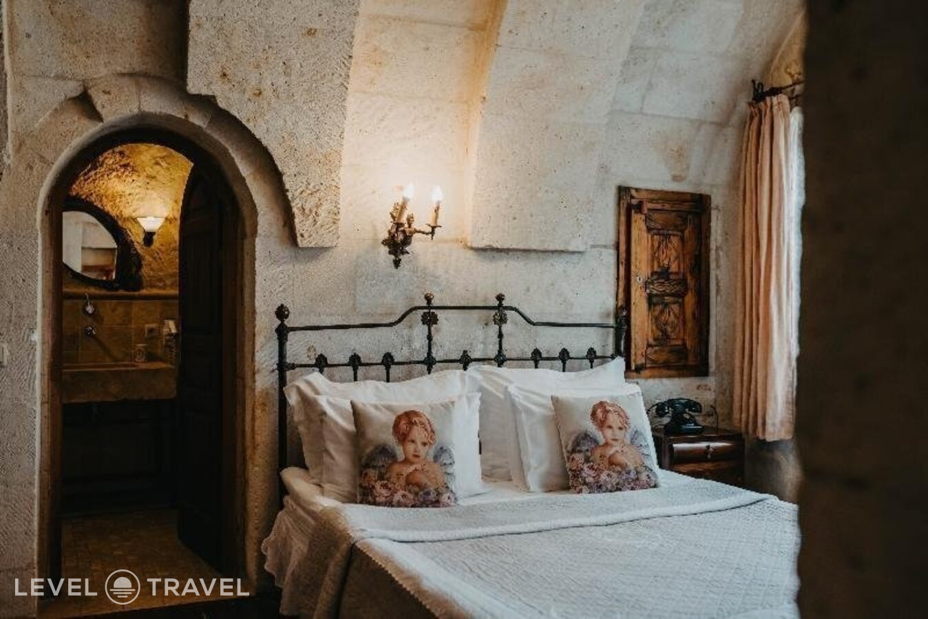 фотографии номера Улучшенный номер отеля Meleklerevi Cave Hotel в Турция(Ургюп) - фото №5