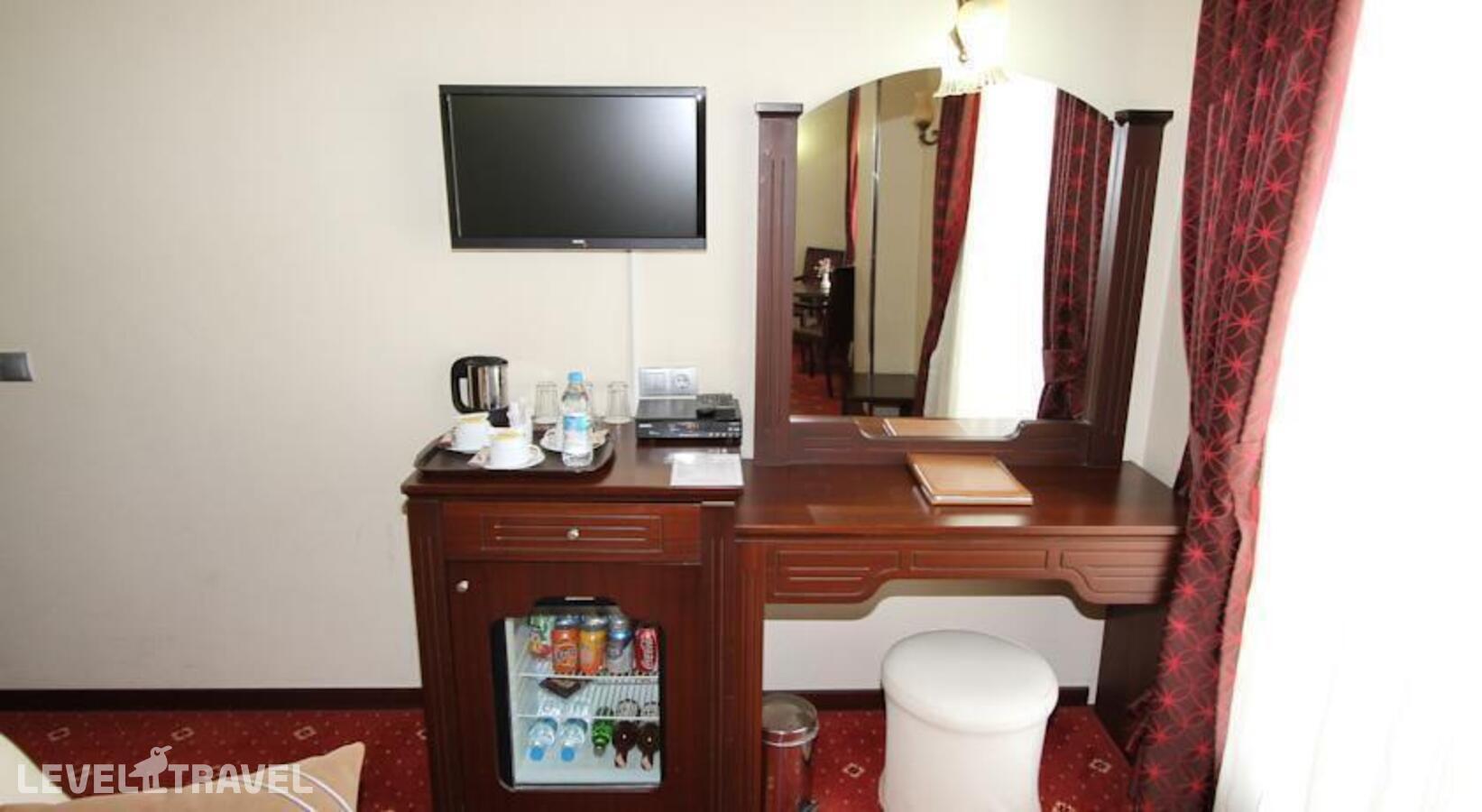 фотографии номера Одноместный улучшенный отеля Gulhanepark Hotel в Турция(Сиркеджи) - фото №1