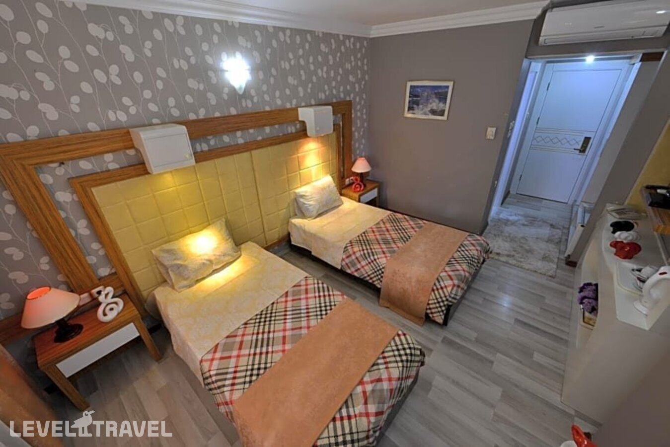 фотографии номера Стандартный номер отеля Sevcan Hotel в Турция(Бакыркёй) - фото №18