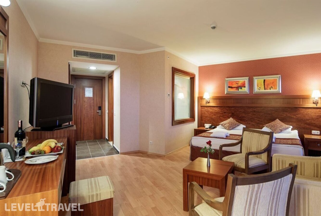 фотографии номера Улучшенный номер отеля Alba Royal Hotel (Adults Only 16+) в Турция(Чолаклы) - фото №8