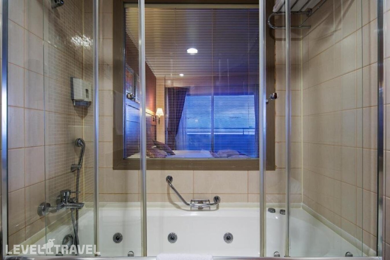 фотографии номера Улучшенный номер отеля Alba Royal Hotel (Adults Only 16+) в Турция(Чолаклы) - фото №5