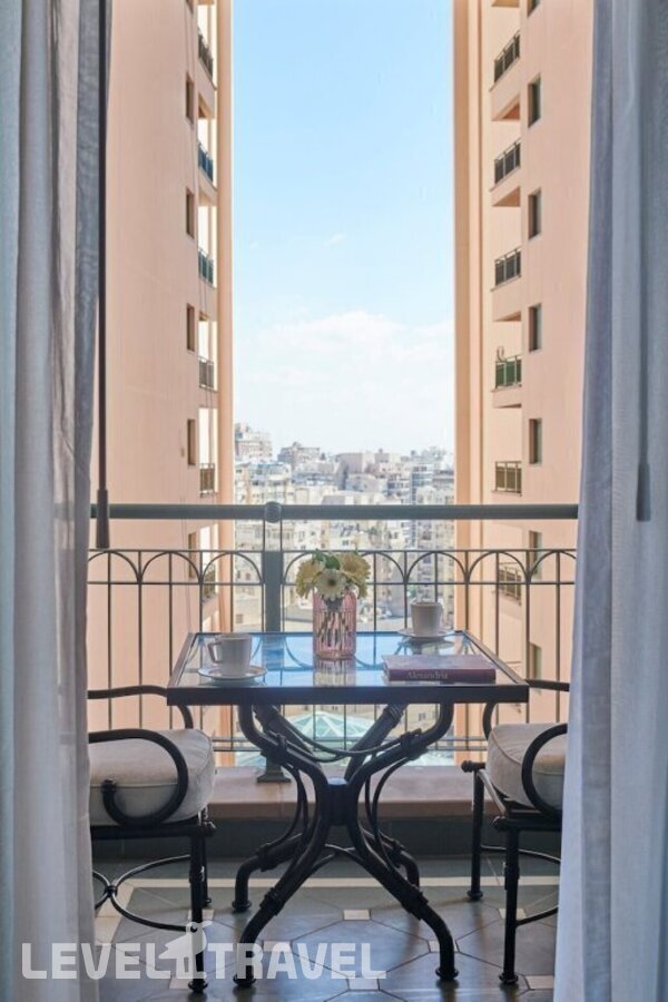 фотографии номера Улучшенный номер отеля Four Seasons Hotel Alexandria At San Stefano в Египет(Александрия) - фото №7