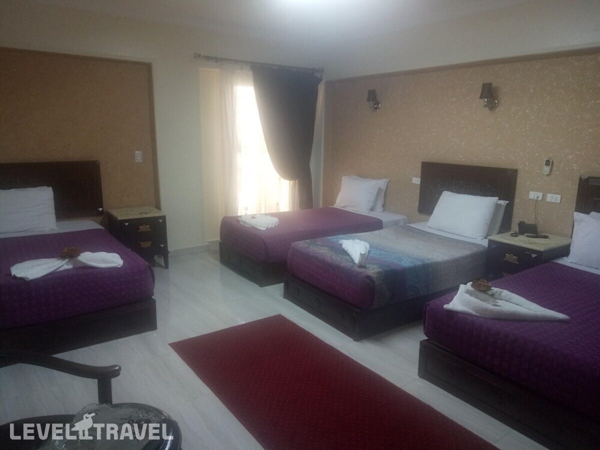 фотографии номера Четырехместный номер отеля Amin Hotel в Египет(Каир) - фото №1