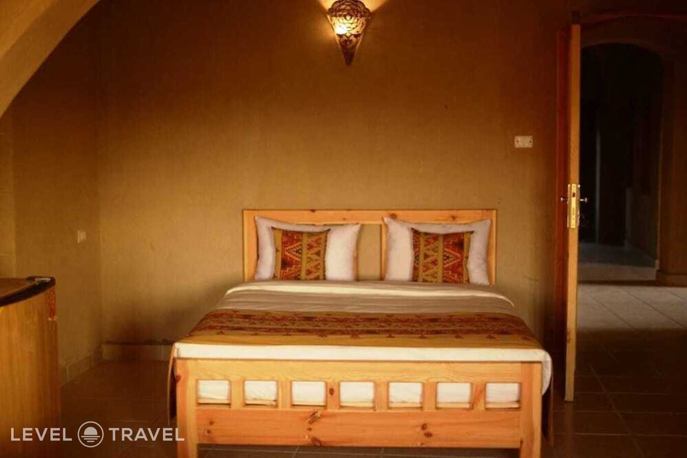 фотографии номера Четырехместный улучшенный отеля Embrace Hotel в Египет(Луксор) - фото №10