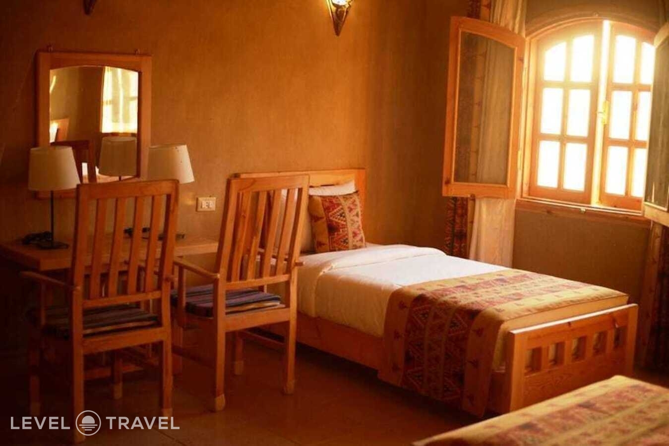 фотографии номера Четырехместный улучшенный отеля Embrace Hotel в Египет(Луксор) - фото №12
