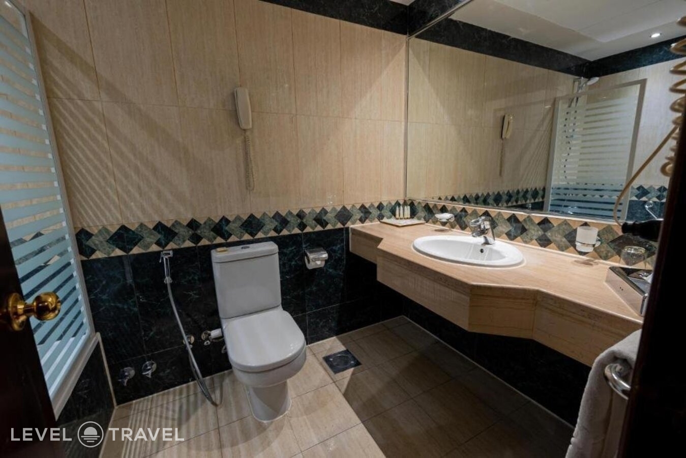 фотографии номера Люкс роскошный отеля Triumph Plaza Hotel в Египет(Каир) - фото №15
