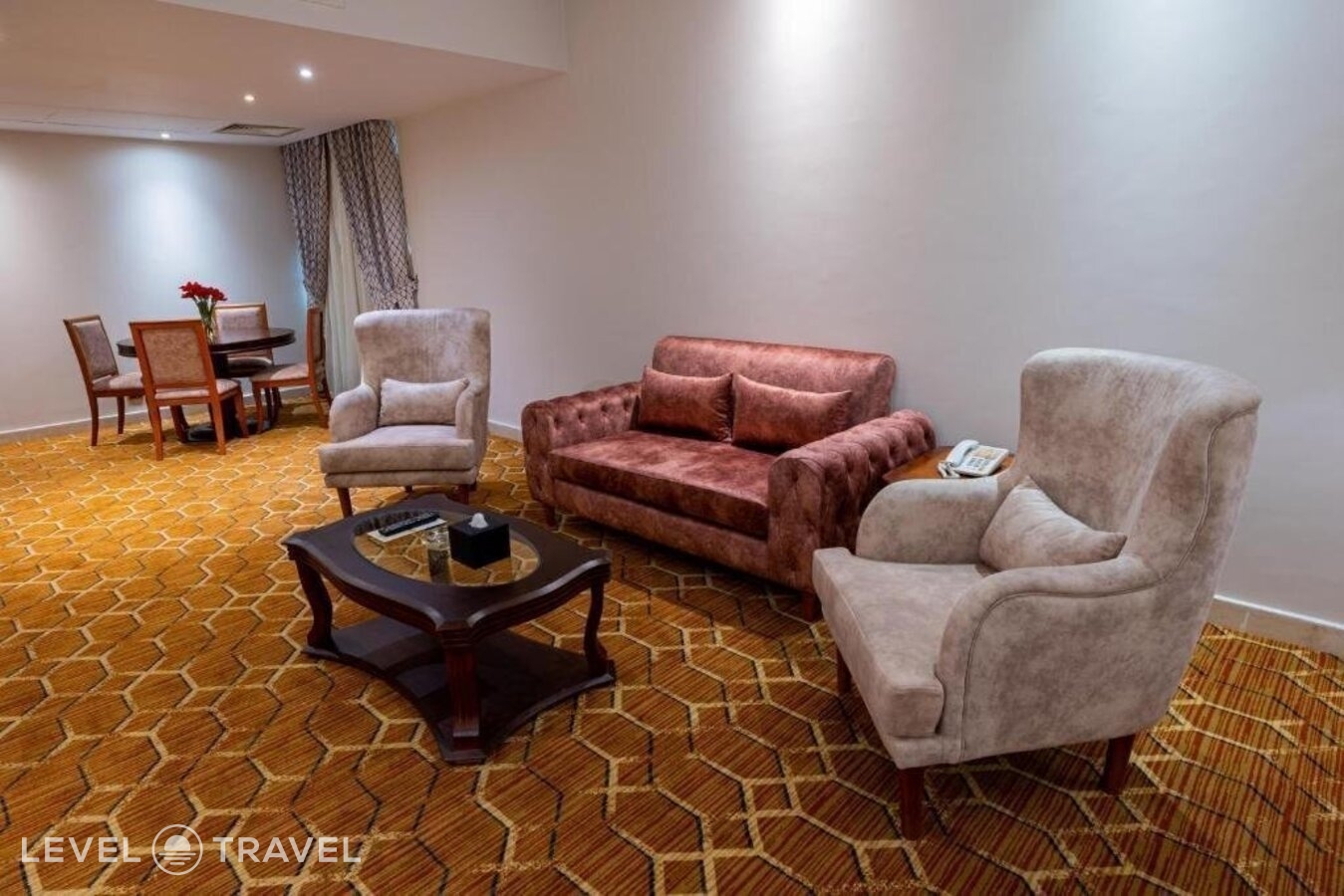 фотографии номера Люкс роскошный отеля Triumph Plaza Hotel в Египет(Каир) - фото №3