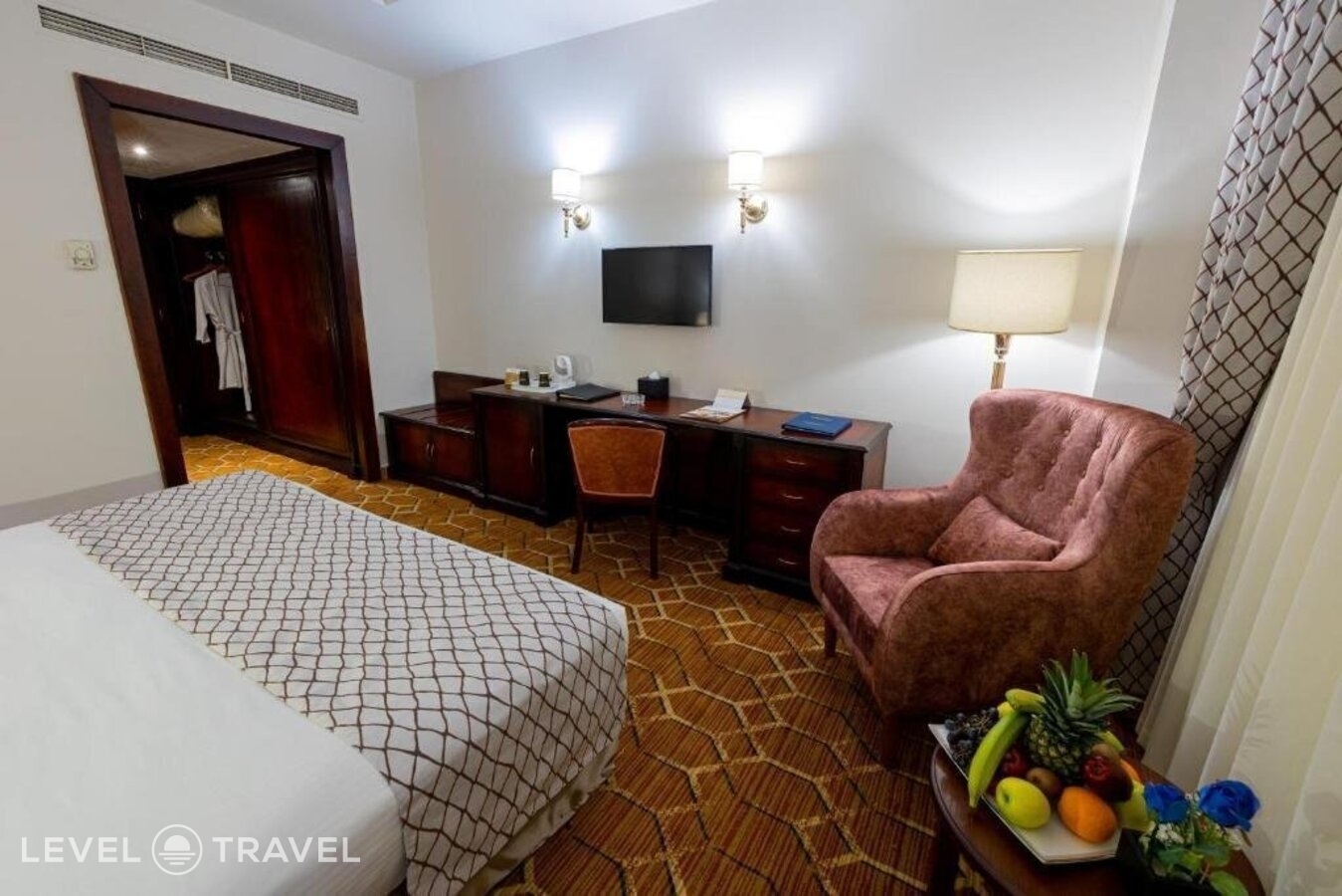 фотографии номера Люкс роскошный отеля Triumph Plaza Hotel в Египет(Каир) - фото №7