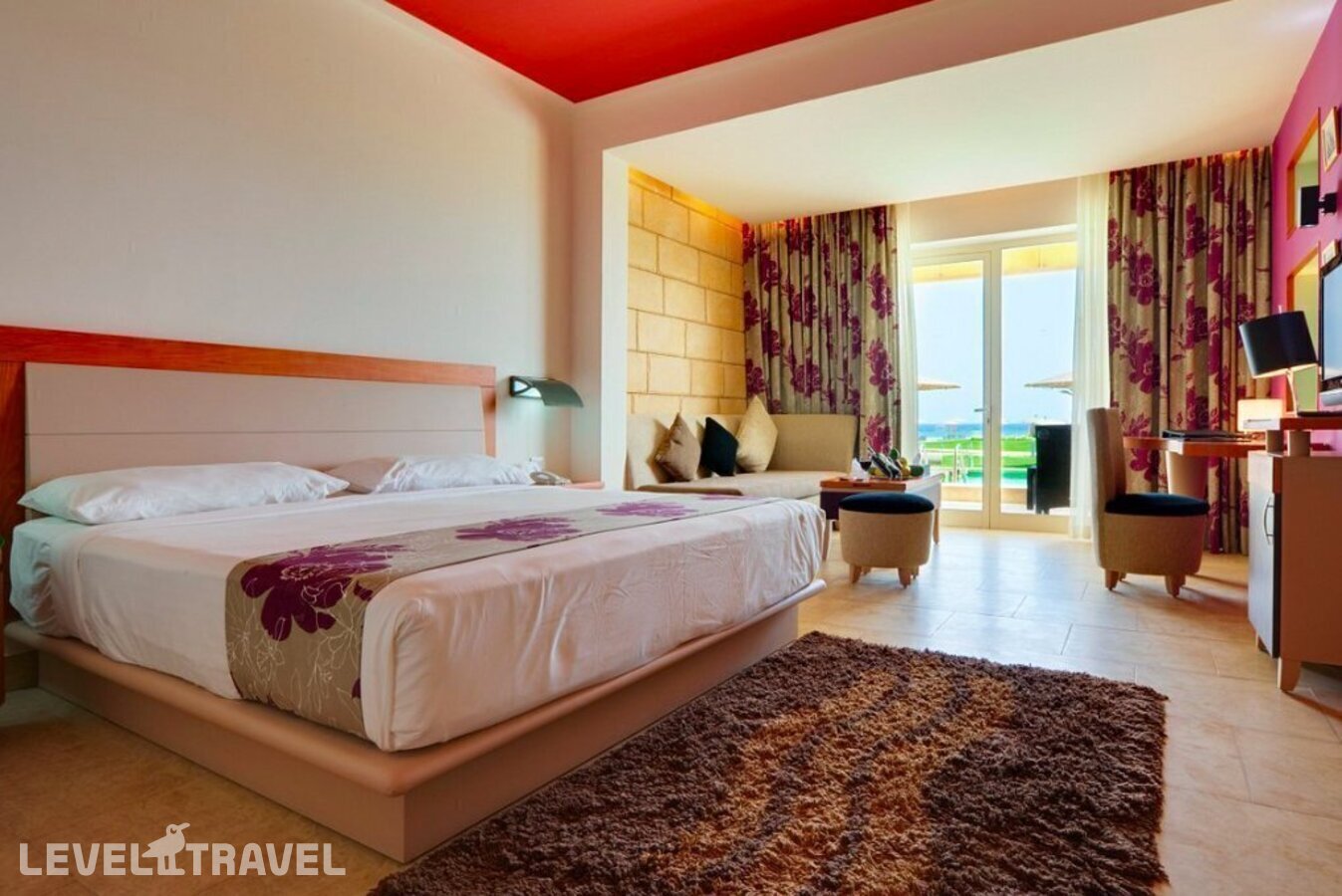 фотографии номера Делюкс с видом на море отеля Barcelo Tiran Sharm Hotel в Египет(Шарм-эль-Шейх) - фото №1
