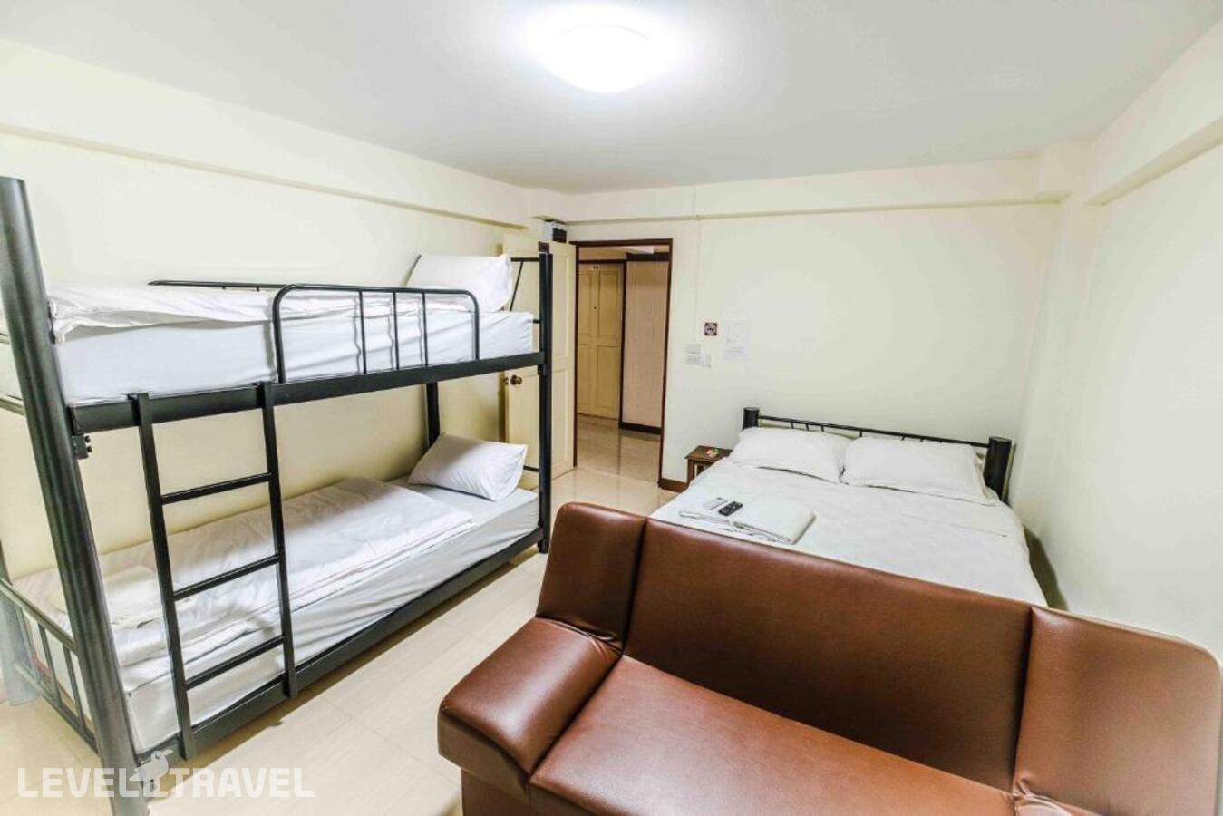 фотографии номера Семейный номер отеля Don Muang Hotel в Таиланд(Бангкок) - фото №5