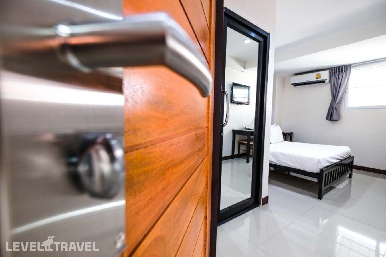 фотографии номера Экономичный номер отеля Don Muang Hotel в Таиланд(Бангкок) - фото №7
