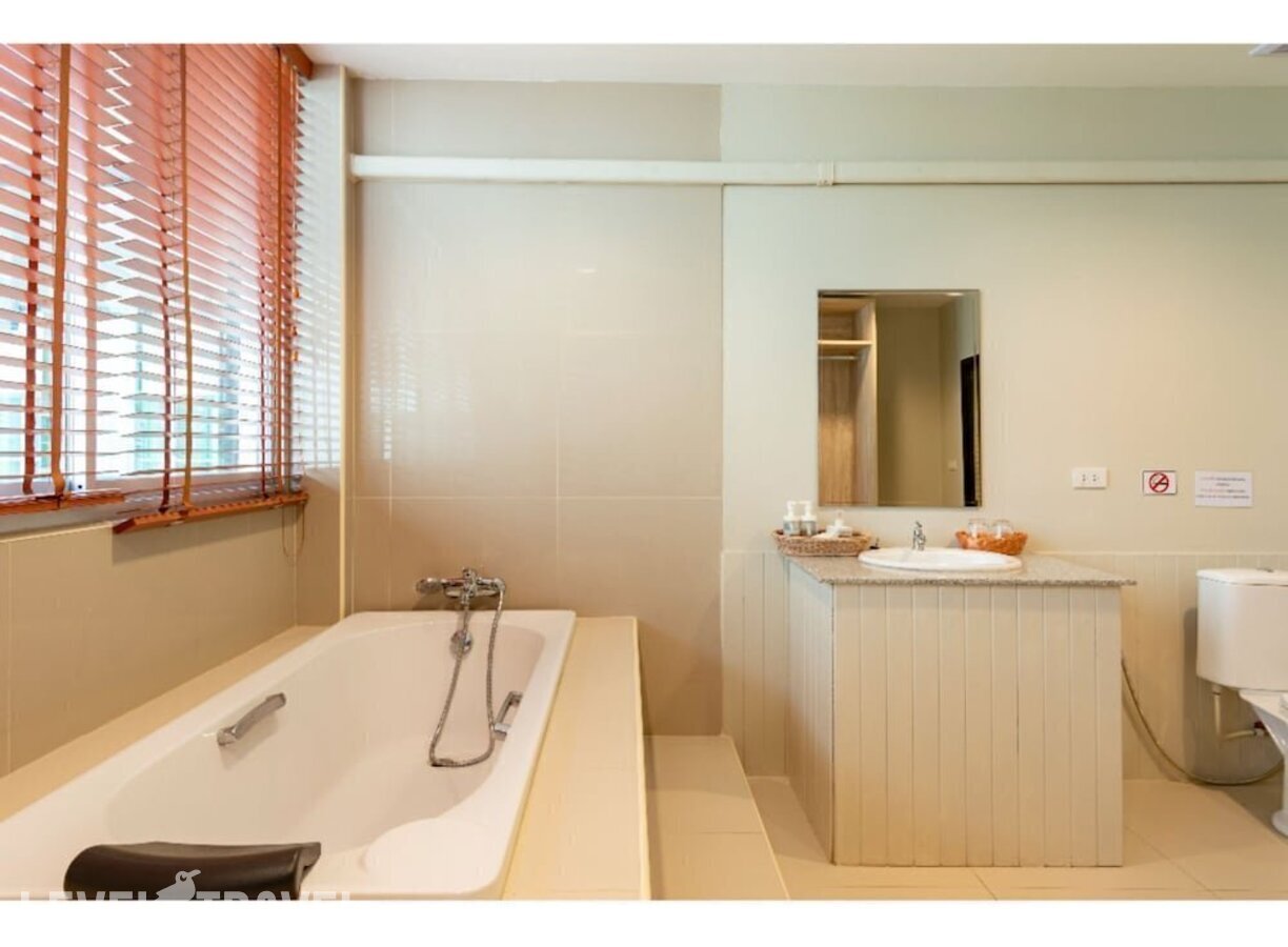 фотографии номера Люкс отеля Thonglor Suites в Таиланд(Бангкок) - фото №2
