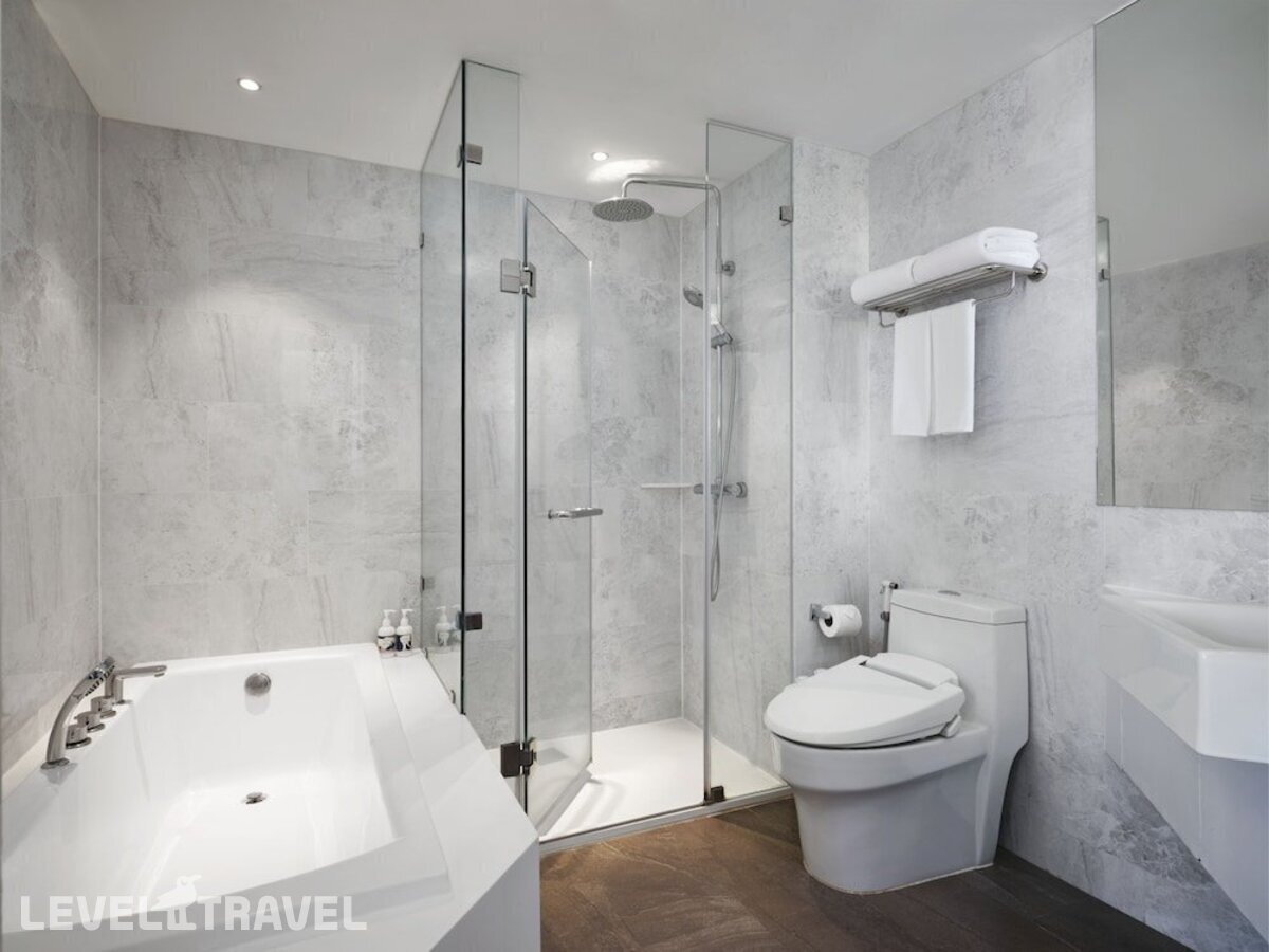 фотографии номера Делюкс с балконом отеля Arden Hotel And Residence в Таиланд(Центральная Паттайя) - фото №6