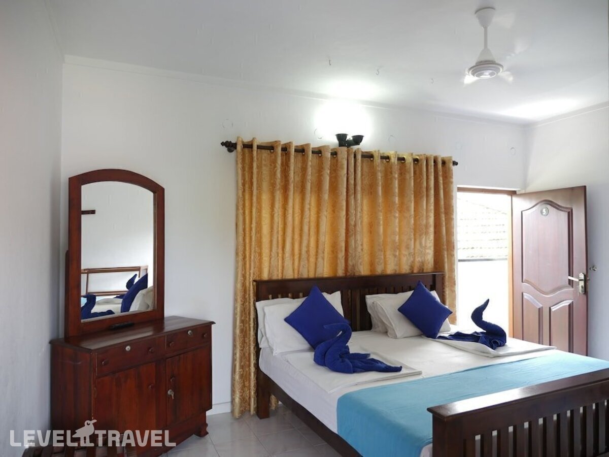 фотографии номера Стандартный номер отеля Ocean View Guesthouse в Шри-Ланка(Негомбо) - фото №1