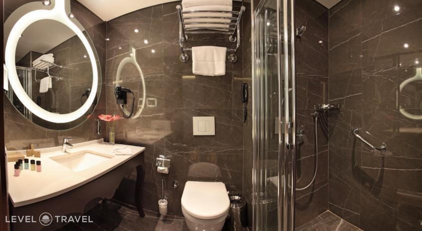 фотографии номера Семейный номер отеля Dora Hotel Istanbul в Турция(Шишли) - фото №2
