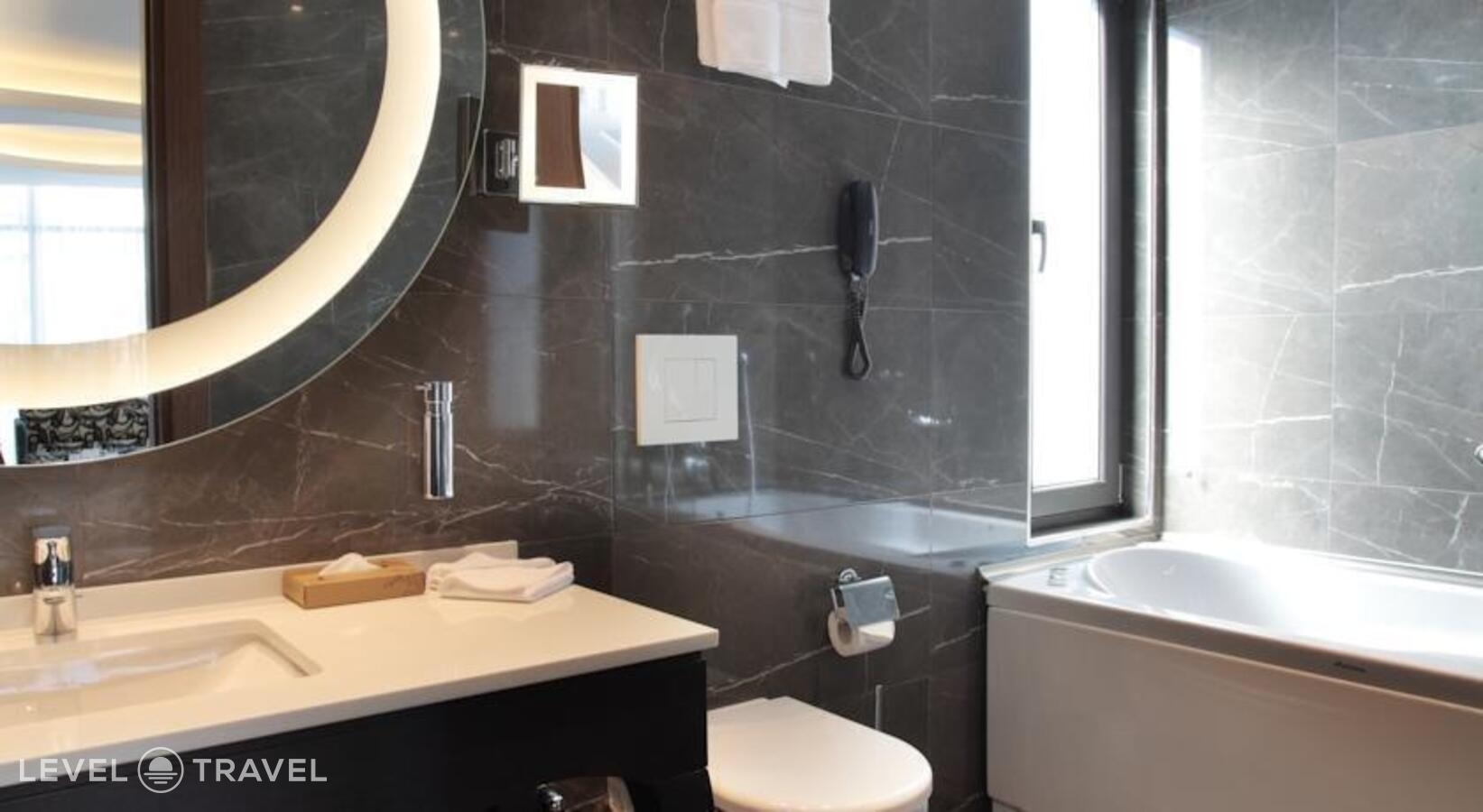 фотографии номера Полулюкс отеля Dora Hotel Istanbul в Турция(Шишли) - фото №1