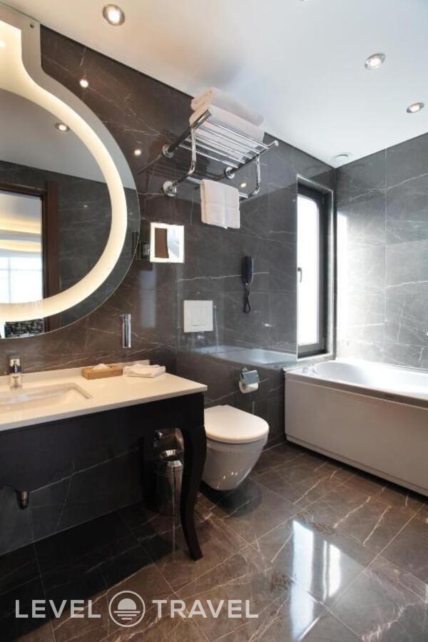 фотографии номера Полулюкс отеля Dora Hotel Istanbul в Турция(Шишли) - фото №37
