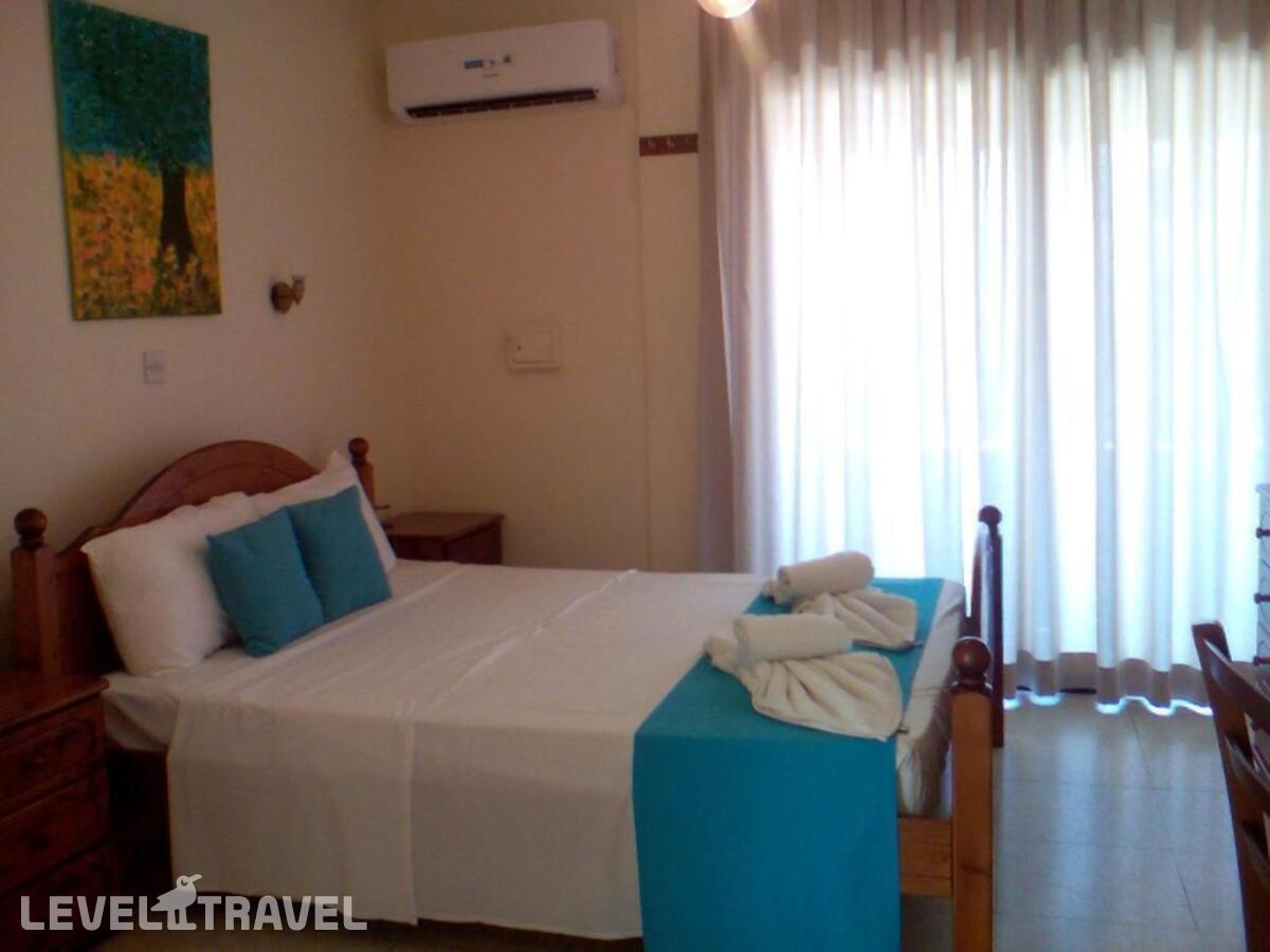 фотографии номера Апартаменты отеля Flora Maria Hotel And Annex Apartments в Кипр(Айа-Напа) - фото №1