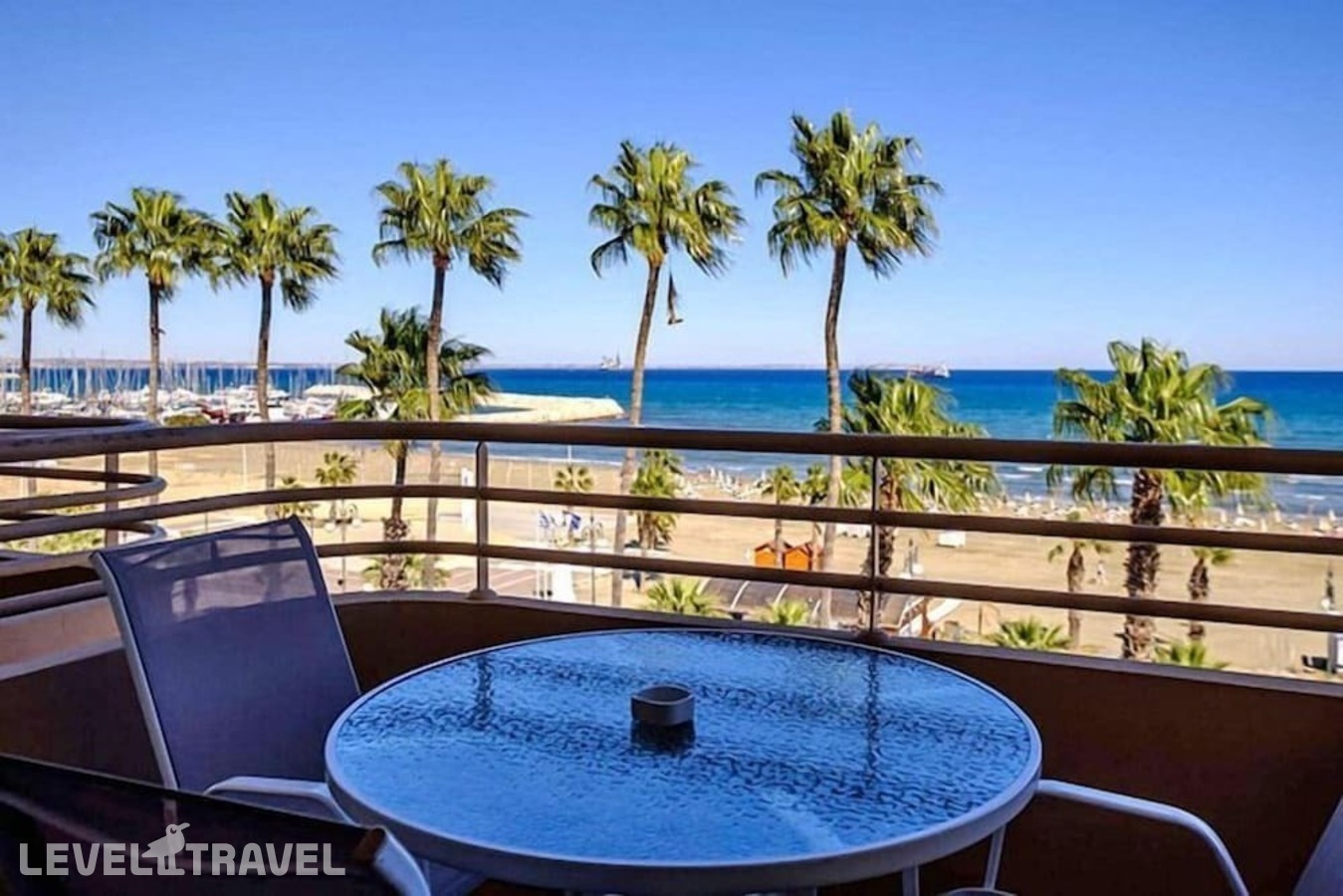 фотографии номера Апартаменты отеля Les Palmiers Beach Hotel в Кипр(Ларнака) - фото №7