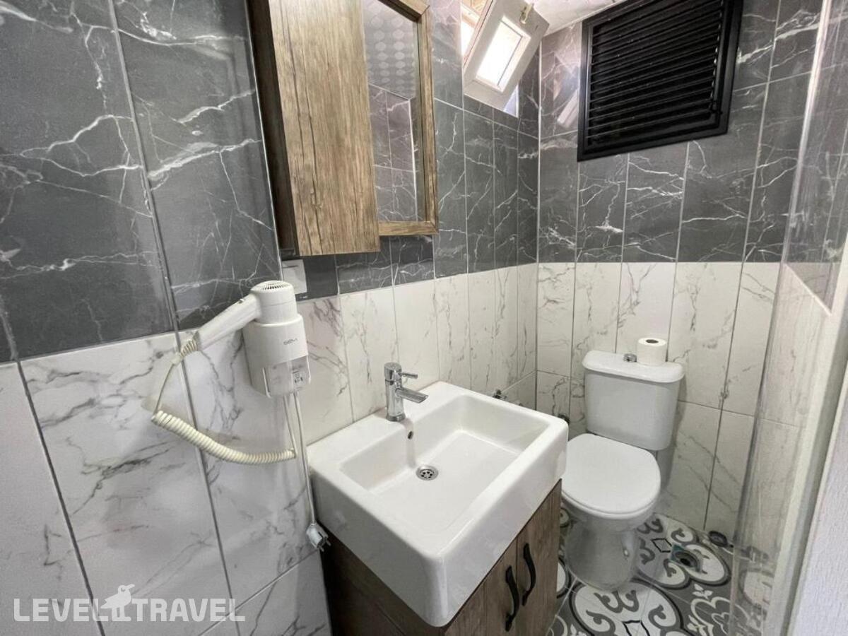 фотографии номера Одноместный номер отеля Seven City Hotel в Турция(Анталья - Центр) - фото №13