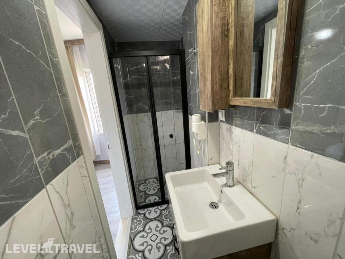 фотографии номера Одноместный номер отеля Seven City Hotel в Турция(Анталья - Центр) - фото №10