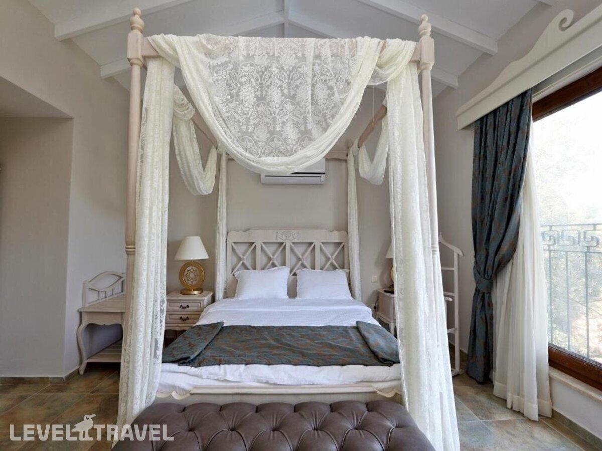 фотографии номера Вилла семейная отеля Alya Villa Butik Hotel в Турция(Турунч) - фото №15