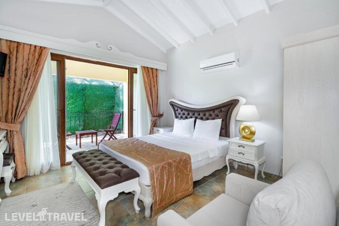 фотографии номера Вилла семейная отеля Alya Villa Butik Hotel в Турция(Турунч) - фото №47