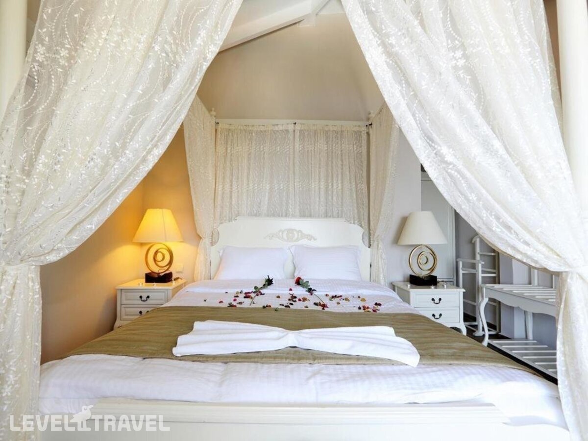 фотографии номера Вилла семейная отеля Alya Villa Butik Hotel в Турция(Турунч) - фото №1