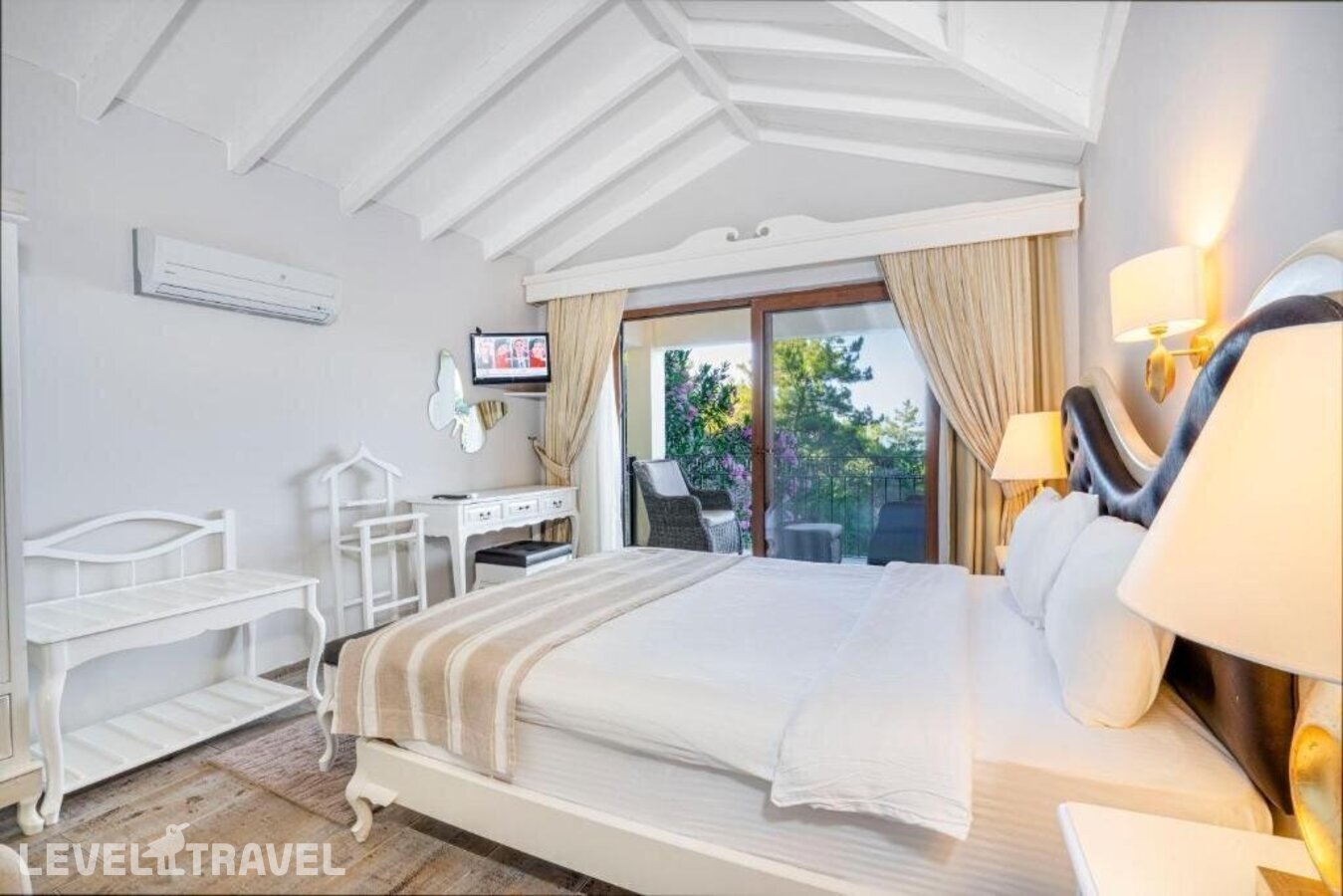 фотографии номера Вилла семейная отеля Alya Villa Butik Hotel в Турция(Турунч) - фото №42