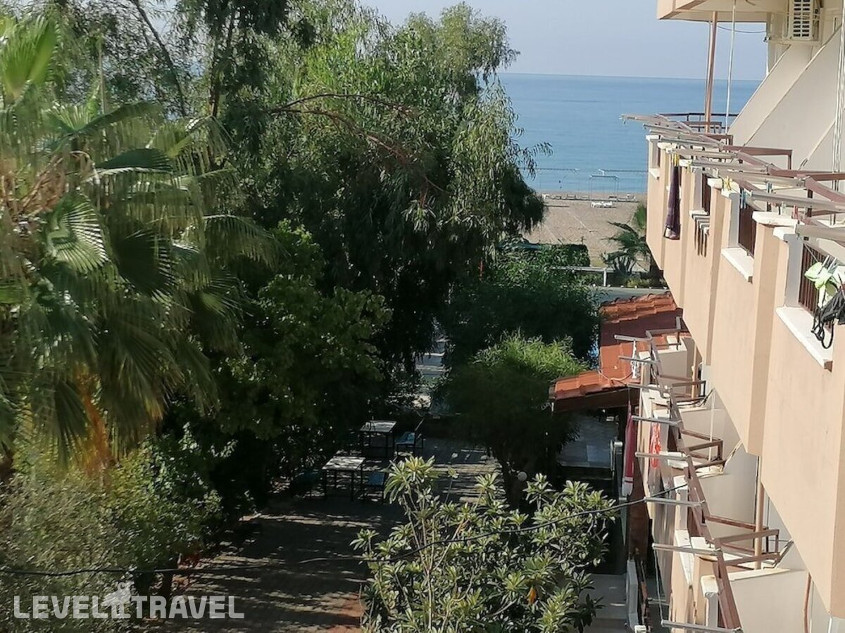фотографии номера Стандартный номер отеля Hotel Grun в Турция(Кызылот) - фото №4