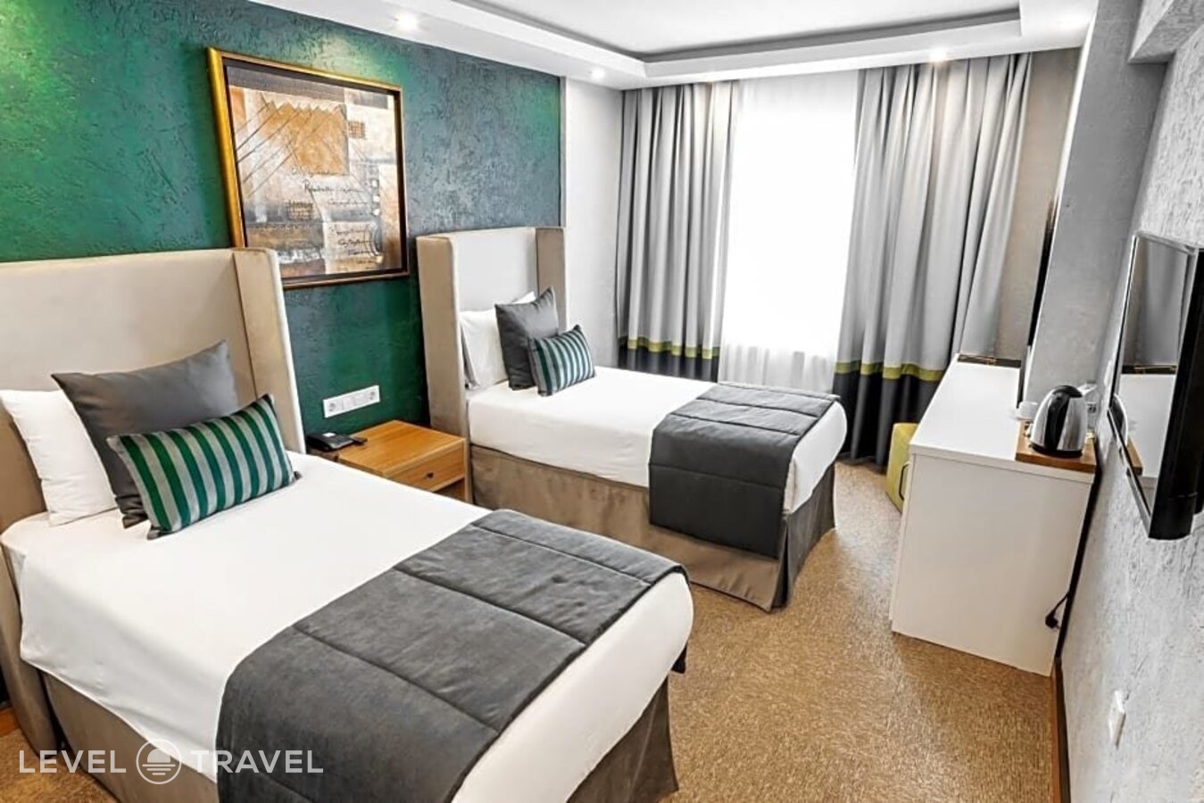 фотографии номера Стандартный номер отеля Carlton Istanbul Hotel в Турция(Фатих) - фото №19