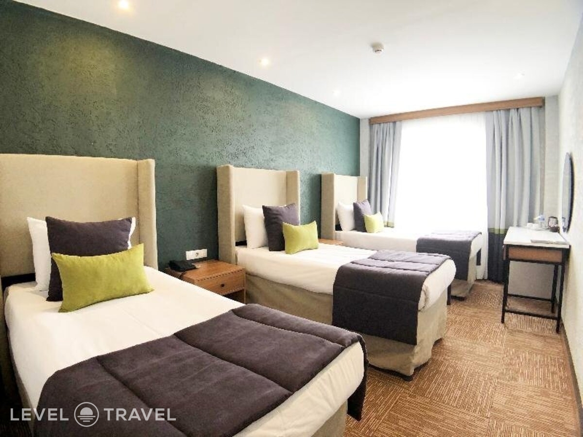 фотографии номера Стандартный номер отеля Carlton Istanbul Hotel в Турция(Фатих) - фото №21