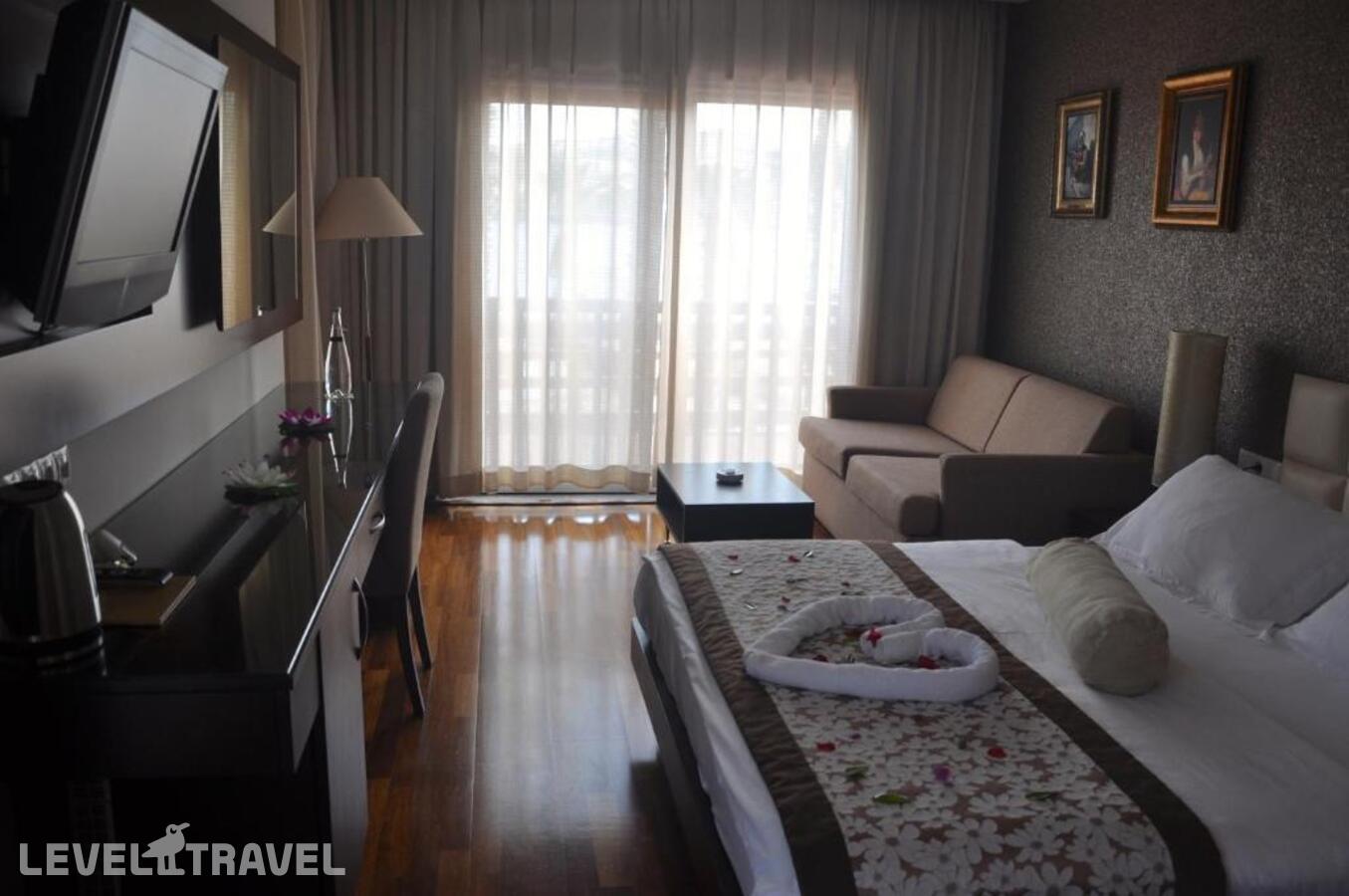 фотографии номера Делюкс отеля Olira Boutique Hotel & Spa - Boutique Class в Турция(Гюндоган) - фото №4