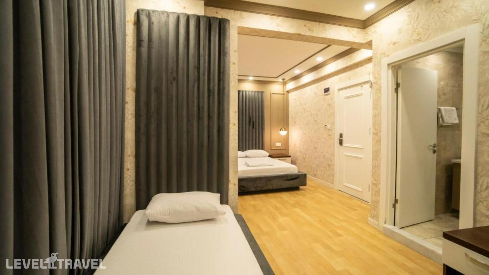 фотографии номера Семейный номер отеля Dymar Hotel в Турция(Кючюкчекмедже) - фото №6