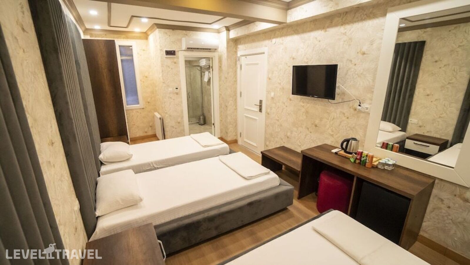 фотографии номера Трехместный улучшенный отеля Dymar Hotel в Турция(Кючюкчекмедже) - фото №2